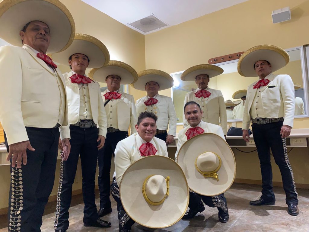 Mariachi Reyes de América Monterrey